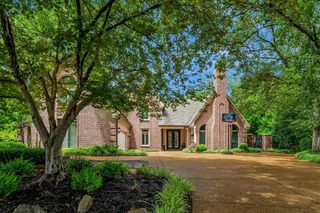 8784 THREE CHIMNEYS DR W, Germantown, TN 38138