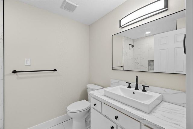 11815 N King Arthur Ct, Spokane, WA 99208