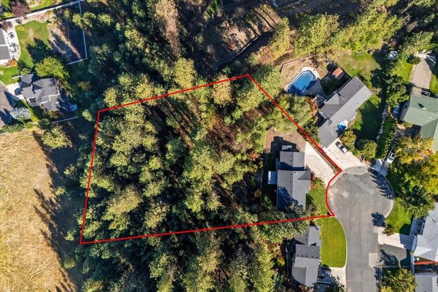 11815 N King Arthur Ct, Spokane, WA 99208