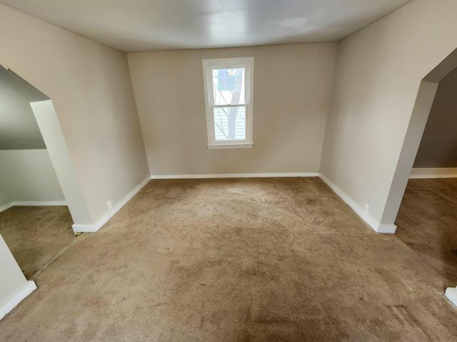 1274 Edgerton Street, Saint Paul, MN 55130