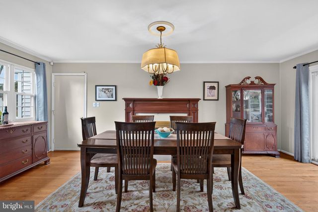 2337 ARCHDALE RD, Reston, VA 20191