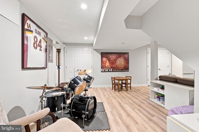 2337 ARCHDALE RD, Reston, VA 20191
