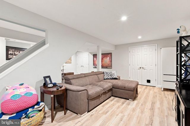 2337 ARCHDALE RD, Reston, VA 20191