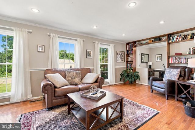 2337 ARCHDALE RD, Reston, VA 20191