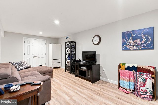 2337 ARCHDALE RD, Reston, VA 20191