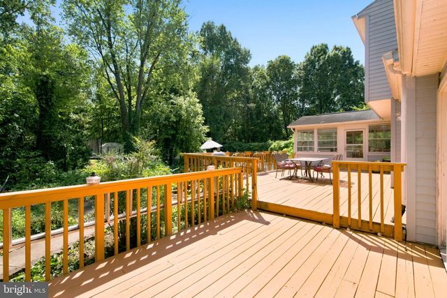 2337 ARCHDALE RD, Reston, VA 20191
