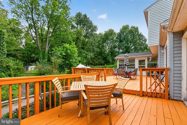2337 ARCHDALE RD, Reston, VA 20191