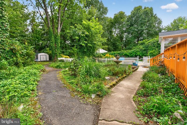 2337 ARCHDALE RD, Reston, VA 20191