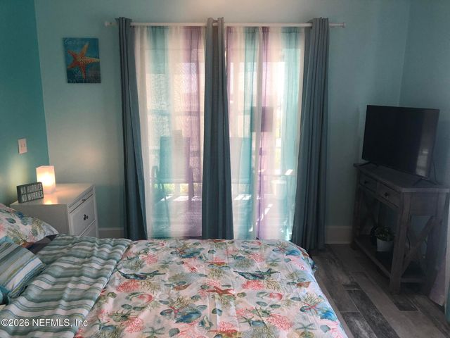 1334 1ST Street S, Jacksonville Beach, FL 32250