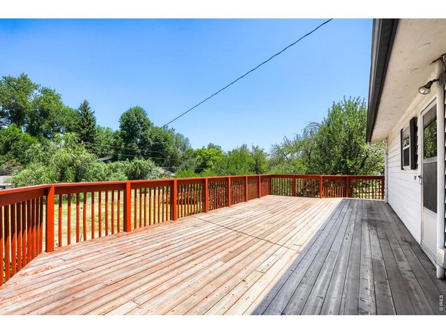 6397 Starling Ct, Longmont, CO 80503