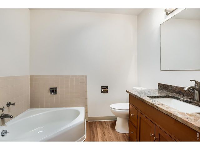 6397 Starling Ct, Longmont, CO 80503