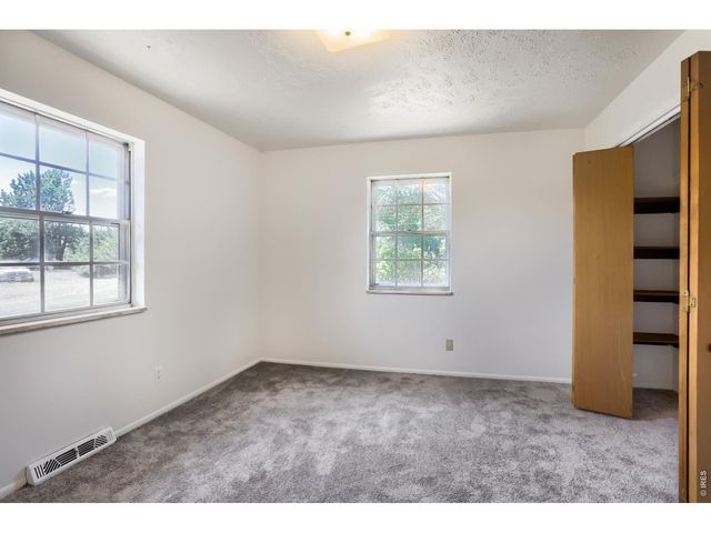 6397 Starling Ct, Longmont, CO 80503