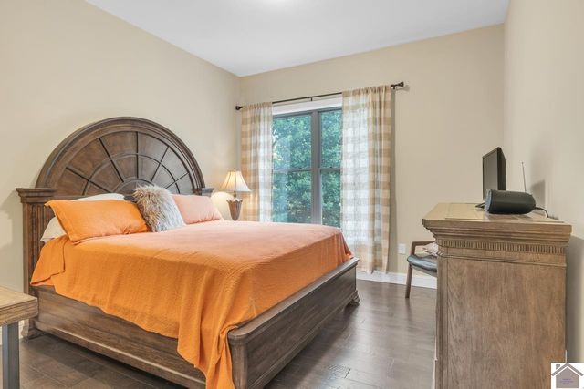 62 Charlotte 85 86 87, Cadiz, KY 42211