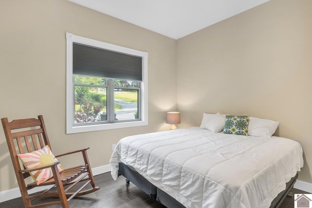 62 Charlotte 85 86 87, Cadiz, KY 42211