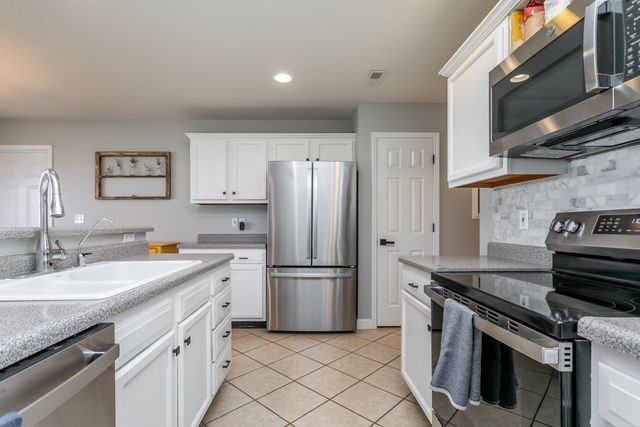 5413 MULE DEER DR, Columbia, MO 65202