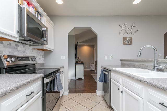 5413 MULE DEER DR, Columbia, MO 65202