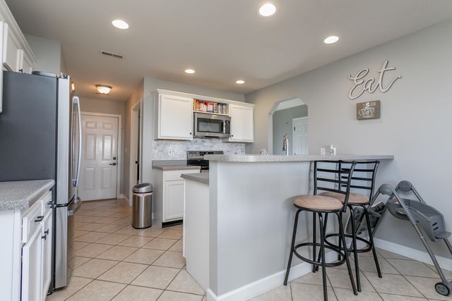 5413 MULE DEER DR, Columbia, MO 65202