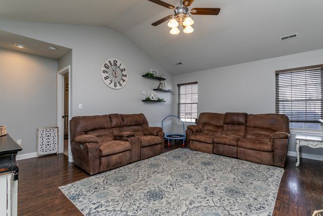 5413 MULE DEER DR, Columbia, MO 65202