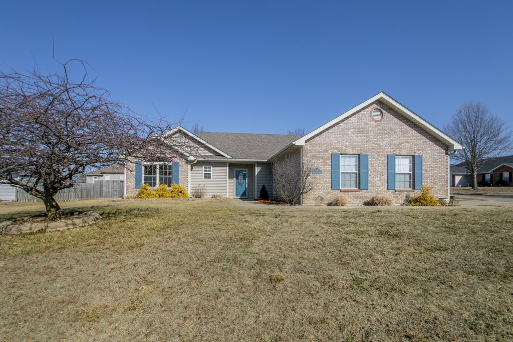 5413 MULE DEER DR, Columbia, MO 65202