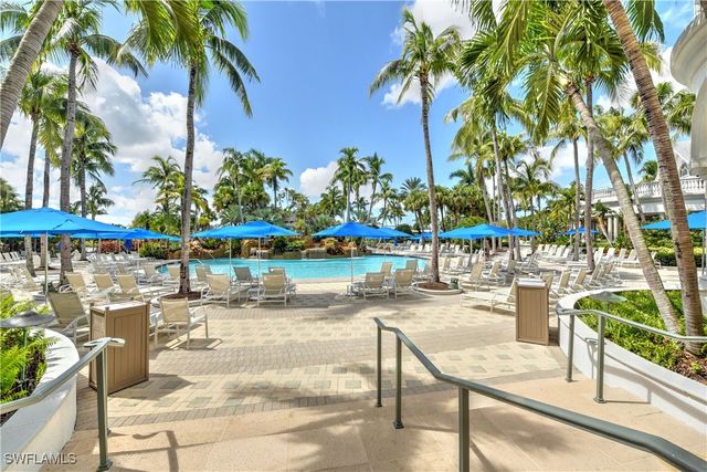 9234 Campanile CIR 103, Naples, FL 34114