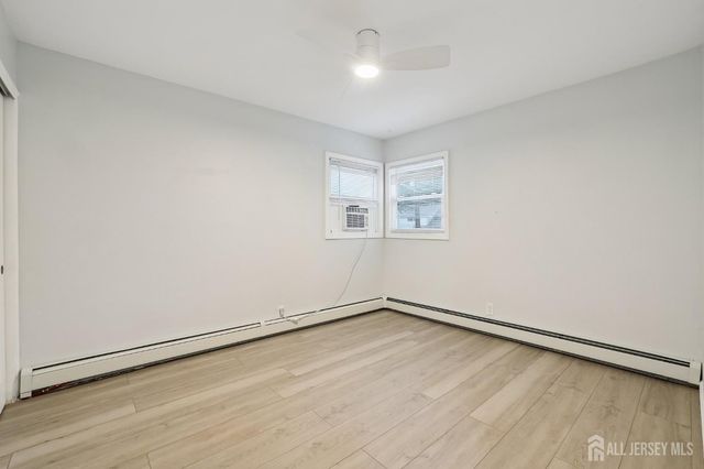 89 Homes Park Avenue, Iselin, NJ 08830