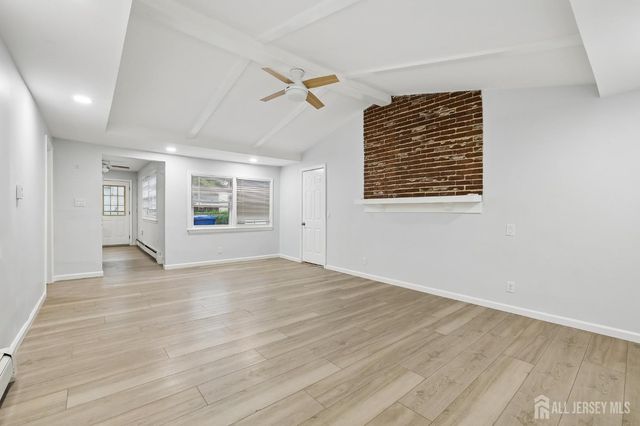 89 Homes Park Avenue, Iselin, NJ 08830