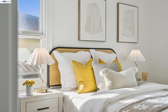 2690 2690 Watson St, Castro Valley, CA 94546