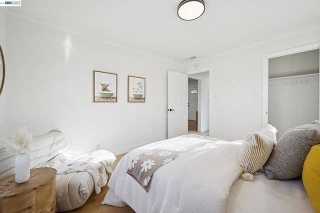 2690 2690 Watson St, Castro Valley, CA 94546