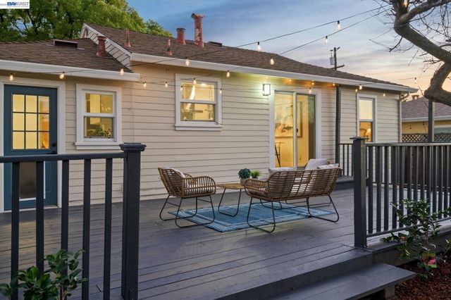 2690 2690 Watson St, Castro Valley, CA 94546