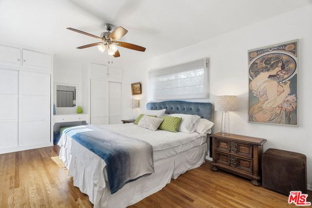 4909 Van Noord Avenue, Sherman Oaks, CA 91423