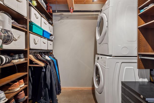 406 Wacouta Street 108, Saint Paul, MN 55101