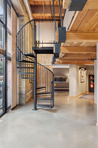 406 Wacouta Street 108, Saint Paul, MN 55101