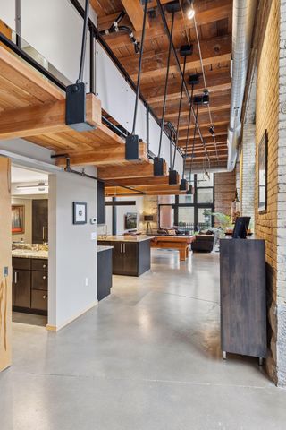 406 Wacouta Street 108, Saint Paul, MN 55101