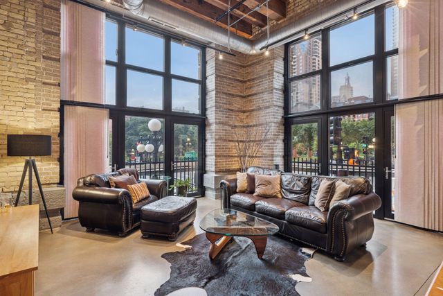 406 Wacouta Street 108, Saint Paul, MN 55101