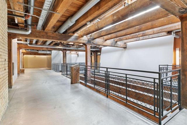 406 Wacouta Street 108, Saint Paul, MN 55101