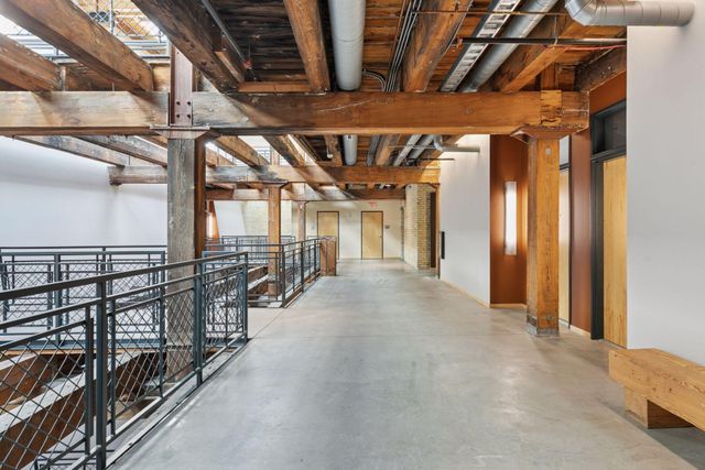 406 Wacouta Street 108, Saint Paul, MN 55101