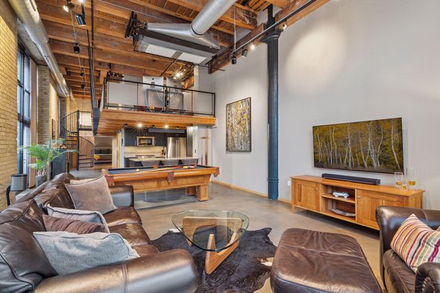 406 Wacouta Street 108, Saint Paul, MN 55101