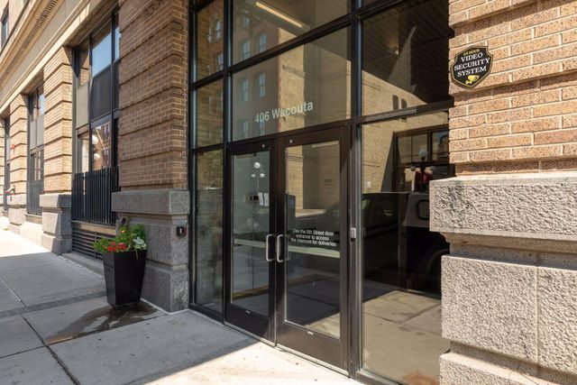 406 Wacouta Street 108, Saint Paul, MN 55101