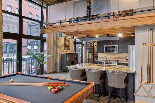 406 Wacouta Street 108, Saint Paul, MN 55101