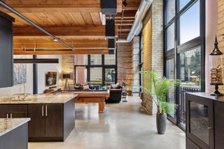 406 Wacouta Street 108, Saint Paul, MN 55101