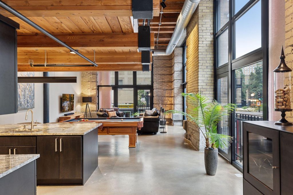 406 Wacouta Street 108, Saint Paul, MN 55101