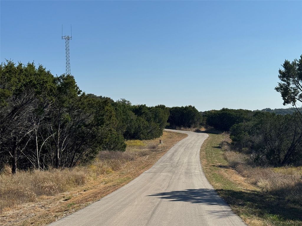 8421 Forest Lake Loop, Cleburne, TX 76033