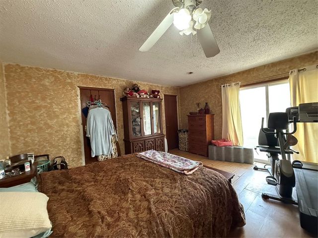 101 NW 7th St, Tuttle, OK 73089