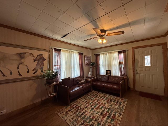 101 NW 7th St, Tuttle, OK 73089