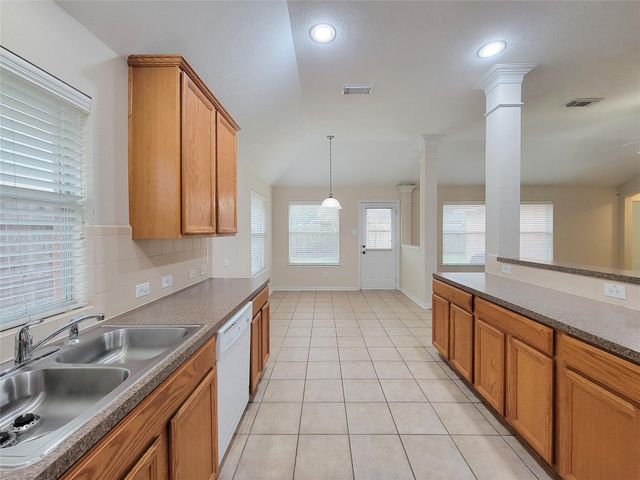 6806 Haley Court, Pearland, TX 77584