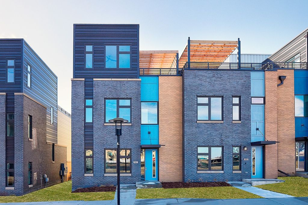 812 E 2nd Street, Des Moines, IA 50309