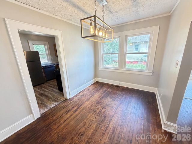 2212 Camp Greene Street, Charlotte, NC 28208