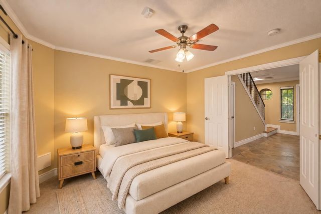 2604 Chenevert Street, Houston, TX 77004