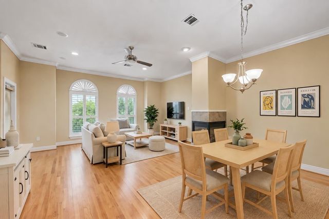 2604 Chenevert Street, Houston, TX 77004