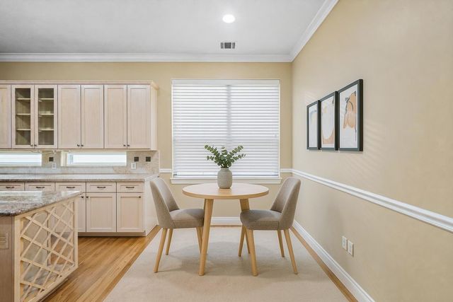 2604 Chenevert Street, Houston, TX 77004